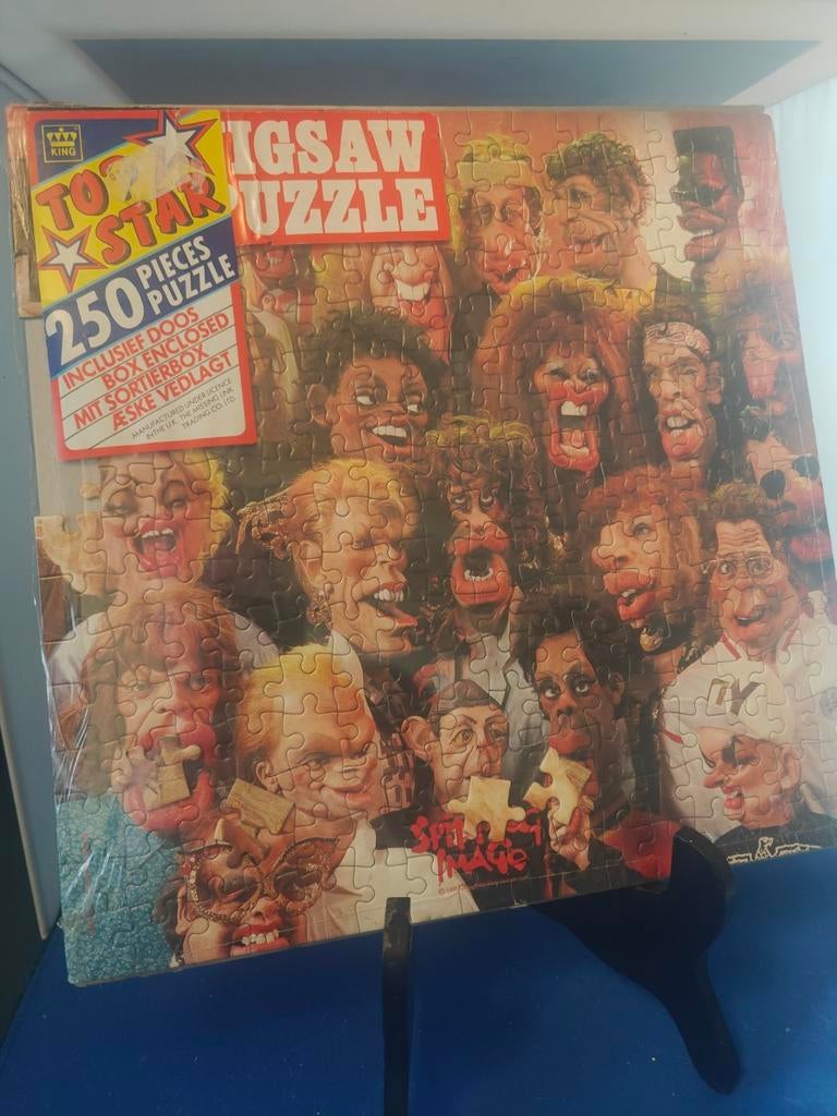 Spitting Image - Jigsaw Puzzle Puzzel BBC Pop en Rocksterren, Ophalen of Verzenden, 500 t/m 1500 stukjes, Nieuw