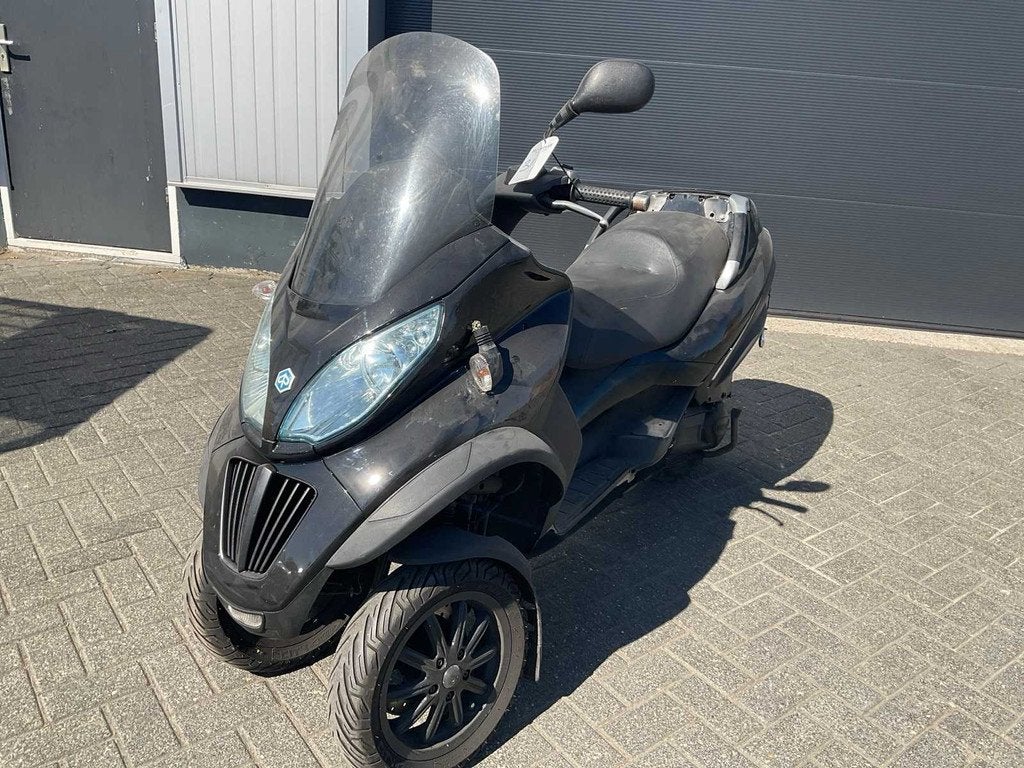 2010 Piaggio Scooter Driewielig 300 LT MP3, Gebruikt, Benzine, Overige modellen