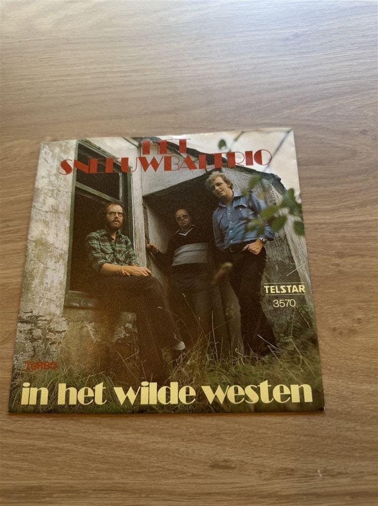 het sneeuwbal trio - In het Wilde Westen, Ophalen of Verzenden, Zo goed als nieuw, Nederlandstalig