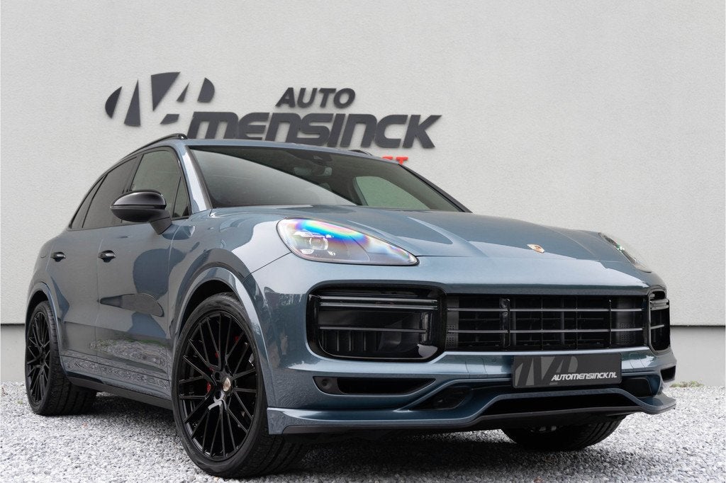 Porsche Cayenne 3.0 / Luchtvering/ Panoramadak/ 22 Inch Velg, Automaat, Cayenne, Gebruikt, Zwart