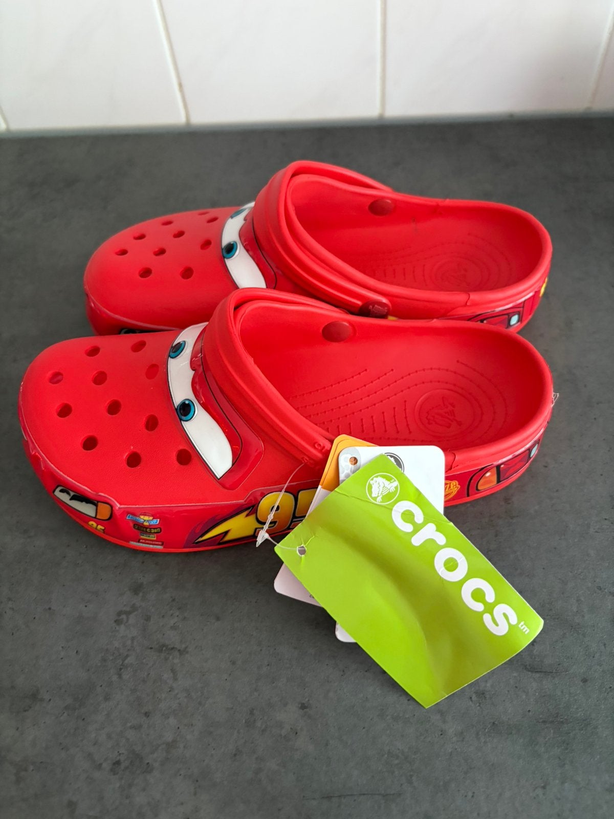 Cars crocs 37/38, Ophalen, Overige kleuren, Overige typen, Nieuw