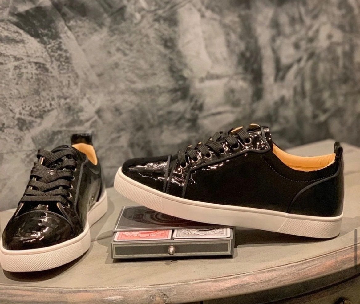 Christian Louboutin Sneakers Zwart Lakleer Maat 42, Kleding | Heren, Schoenen, Ophalen, Zwart, Sneakers of Gympen, Zo goed als nieuw
