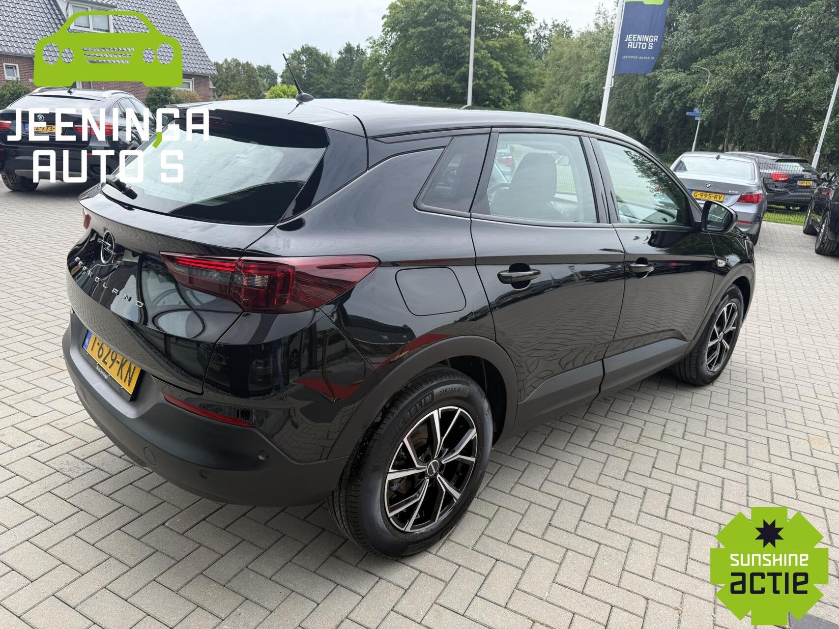 Opel Grandland 1.2 Turbo Level 2|PDC|AppleCarPlay|Clima|NAP, Auto's, Stof, Gebruikt, 1199 cc, Zwart