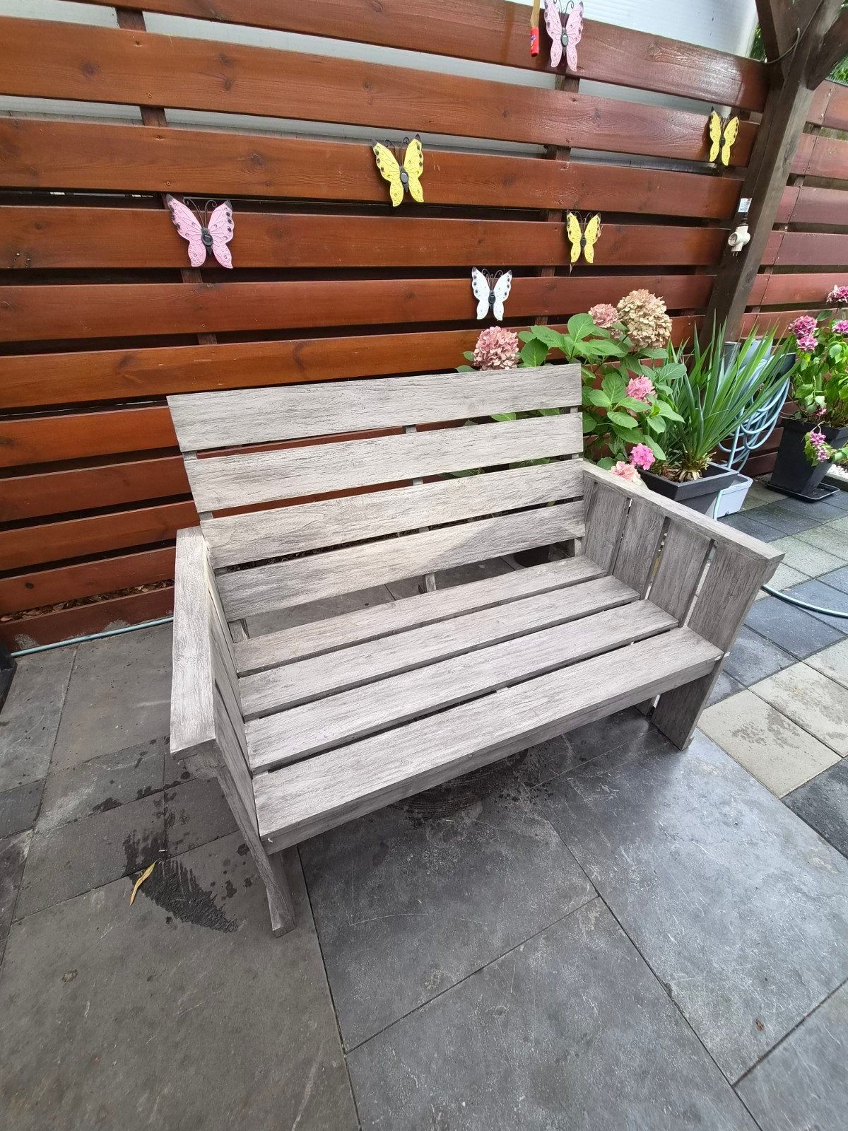 Nieuwe houten tuinbank - Strandgut design, Tuin en Terras, Tuinbanken, Ophalen of Verzenden, Zo goed als nieuw, Hout
