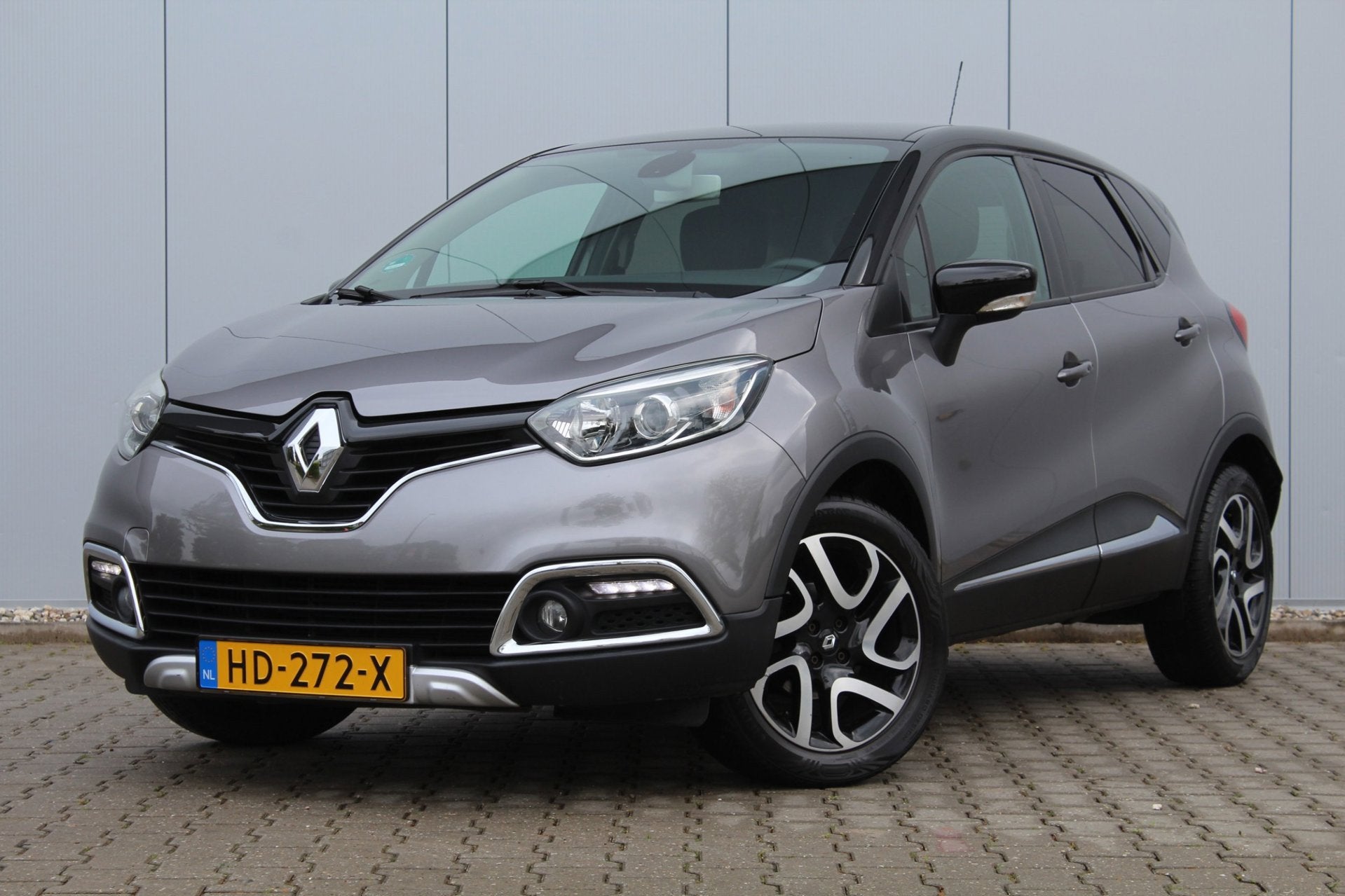 Renault Captur 0.9 TCe Xmod | Stoelverwarming | Camera | Tre, Voorwielaandrijving, 898 cc, Automatische klimaatregeling, Gebruikt