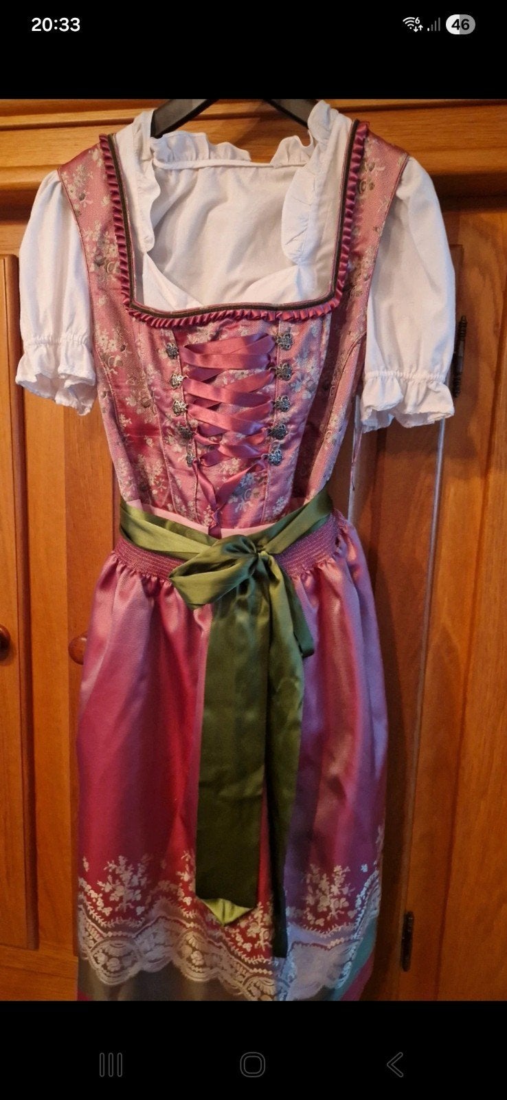 La Montanara Dirndl - Maat 46, Overige typen, Maat 46/48 (XL) of groter, Ophalen of Verzenden, Zo goed als nieuw
