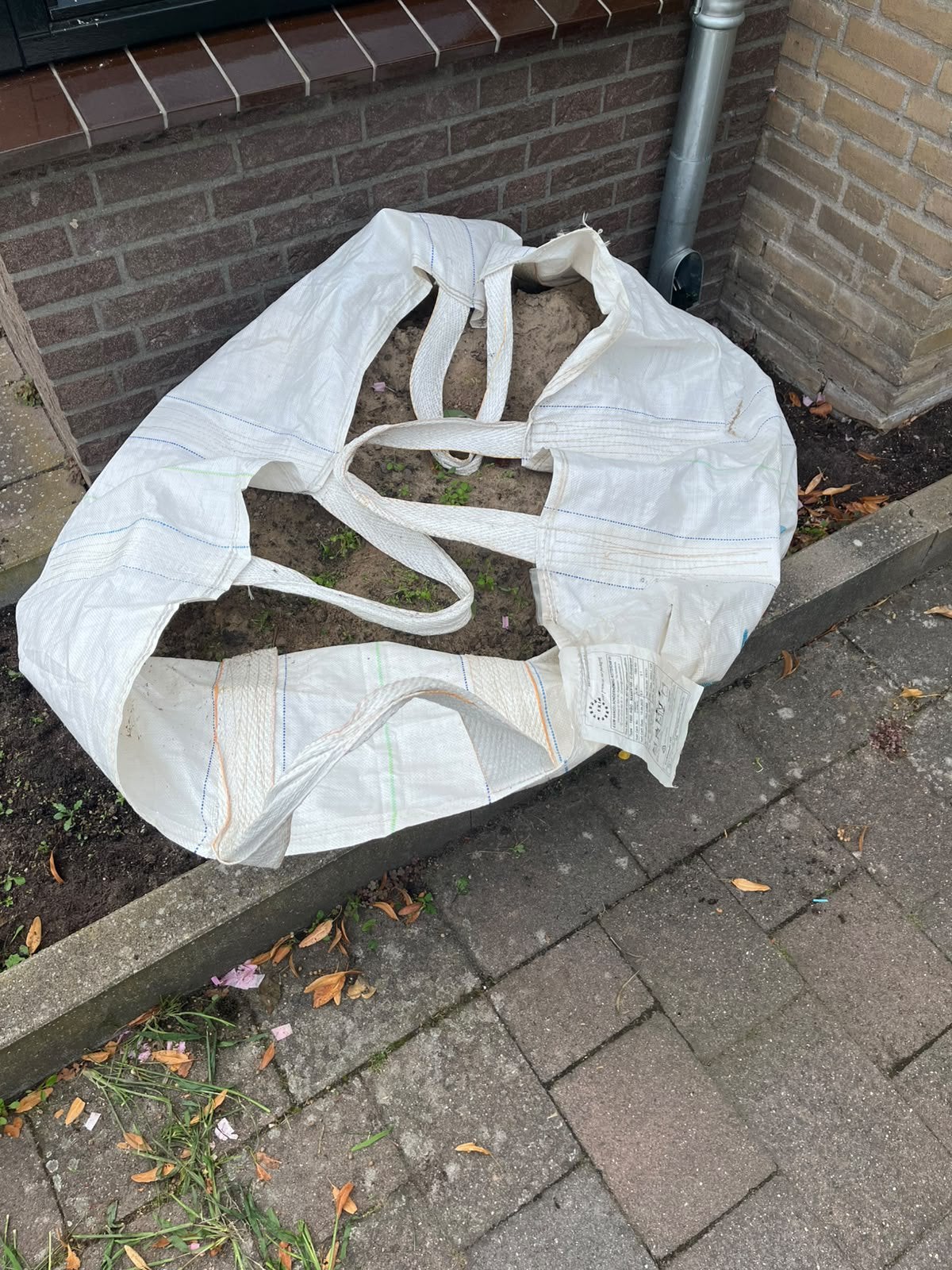 GRATIS geel zand, Tuin en Terras, Ophalen, Zo goed als nieuw, Ophoogzand