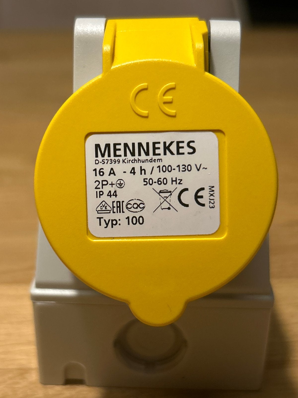 Mennekes D-57399 & Schneider PKE16M413 CEE Stekkers 16A, Ophalen of Verzenden, Nieuw, Schneider Electric, Stekker