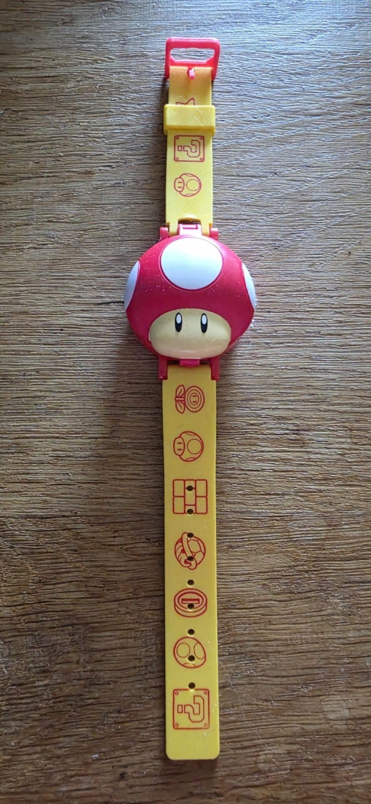 Retro Nintendo Horloge - Super Mario in een mushroom, Ophalen of Verzenden, Gebruikt, Rood, Jongen of Meisje