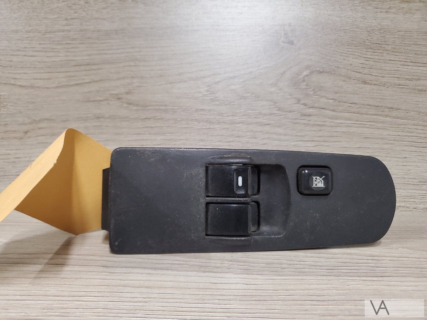 Mitsubishi Colt 2004 - 2010 raamschakelaar 2x elek raam €20, Auto-onderdelen, Gebruikt, -, -, Ophalen of Verzenden