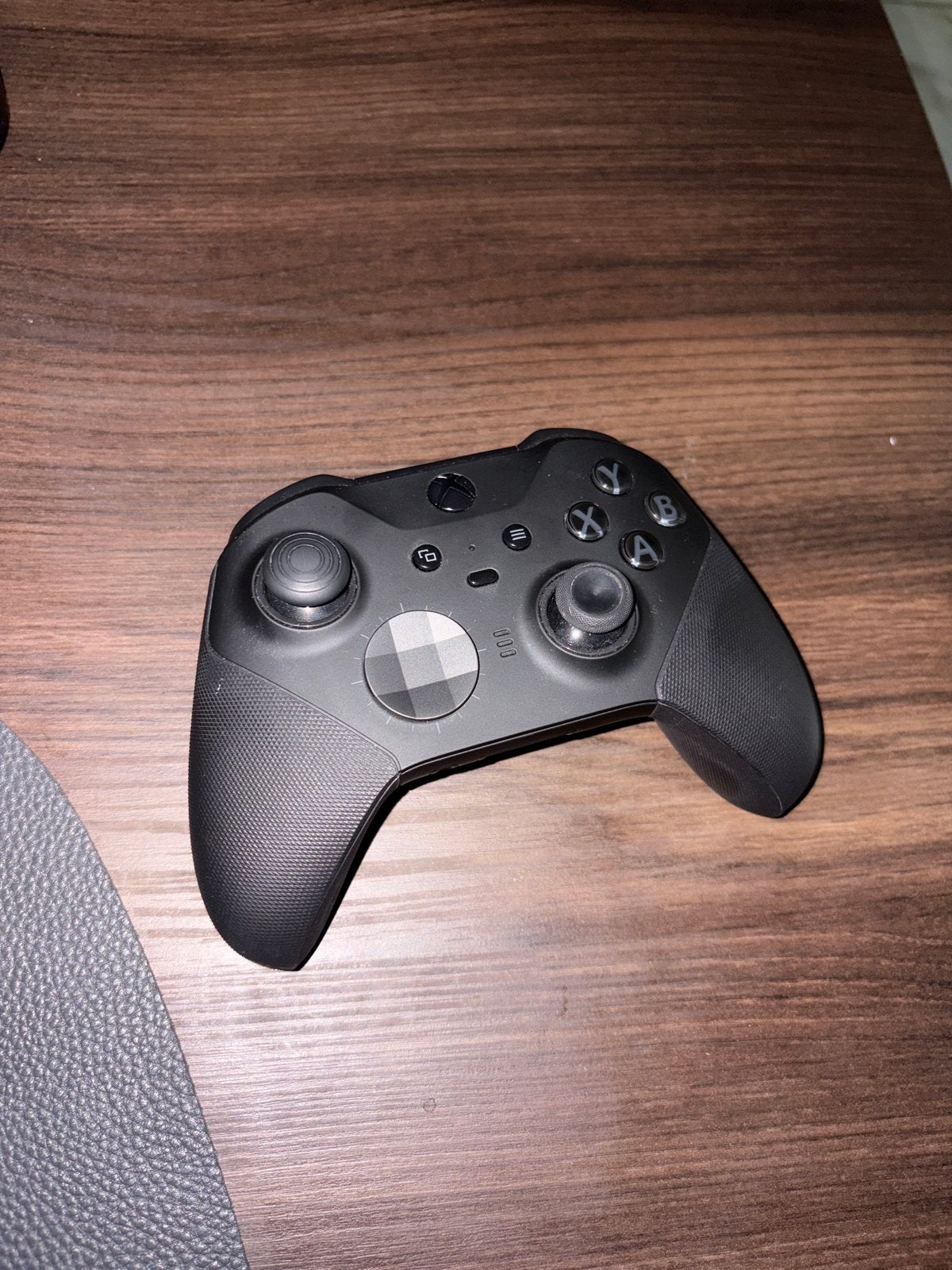 Xbox Elite Controller Series 2 - Zo goed als nieuw, Spelcomputers en Games, Spelcomputers | Xbox | Accessoires, Ophalen of Verzenden