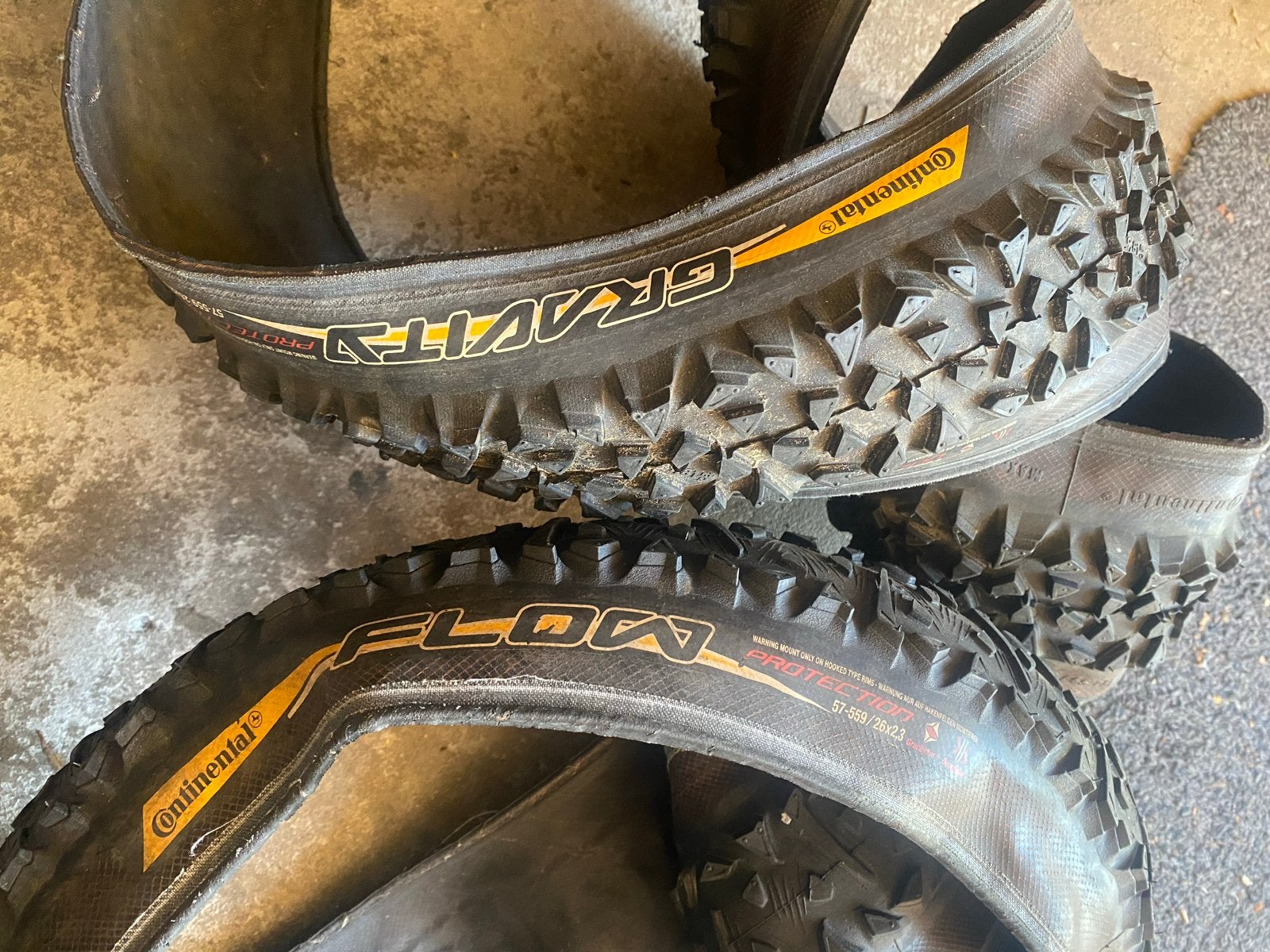 Continental Gravity & Flow MTB banden - 57-559 26”, Band, Ophalen of Verzenden, Zo goed als nieuw, Mountainbike