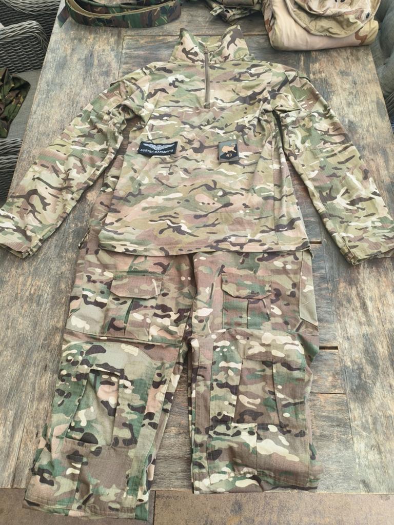 Kombat Tactical Camouflage Set (Shirt & Broek) Maat M, Ophalen of Verzenden, Landmacht, Nederland, Kleding of Schoenen