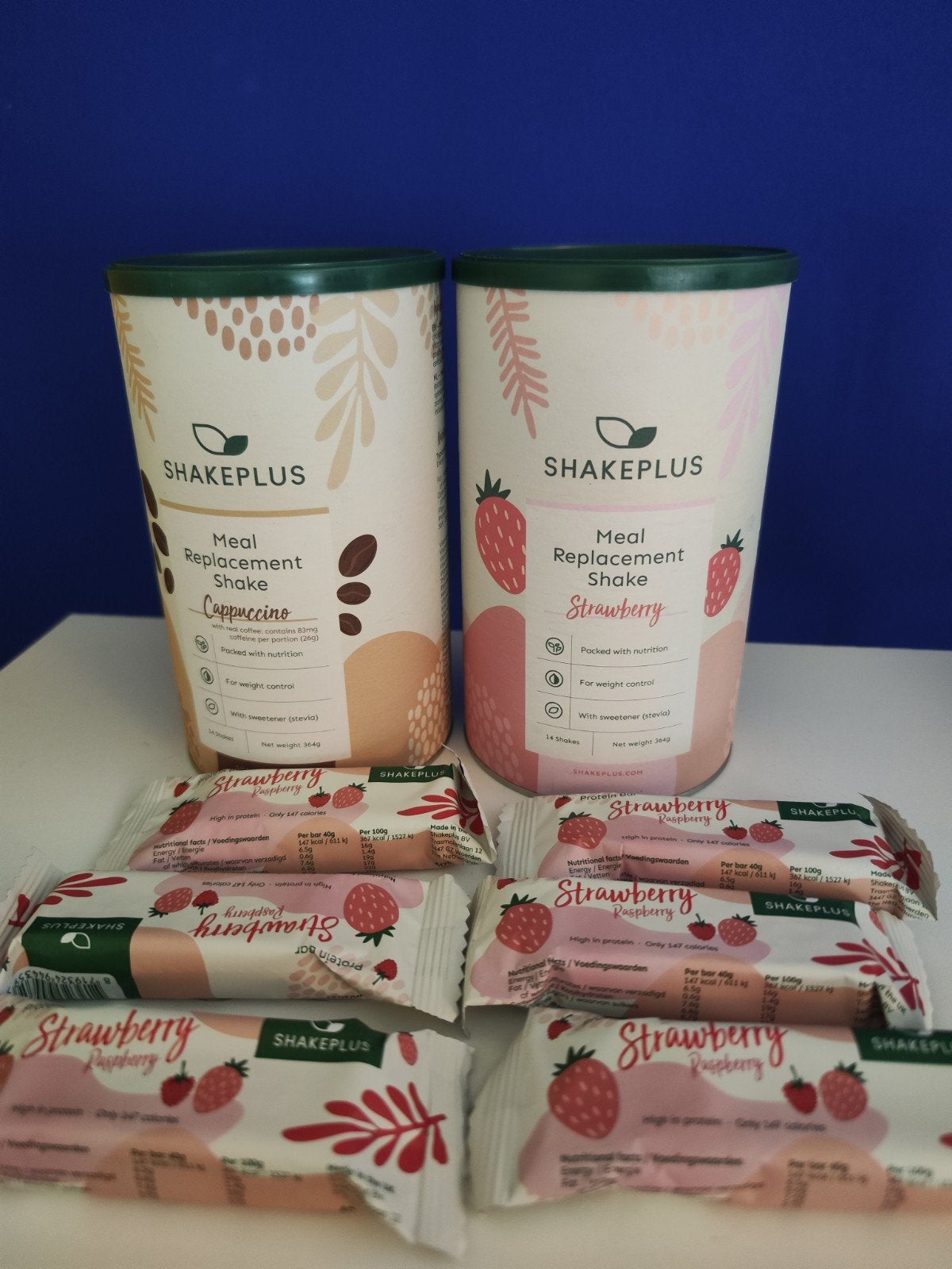 Shakeplus Blikken (aardbei/cappuccino, ongeopend)) + Eiwitre, Ophalen of Verzenden, Nieuw