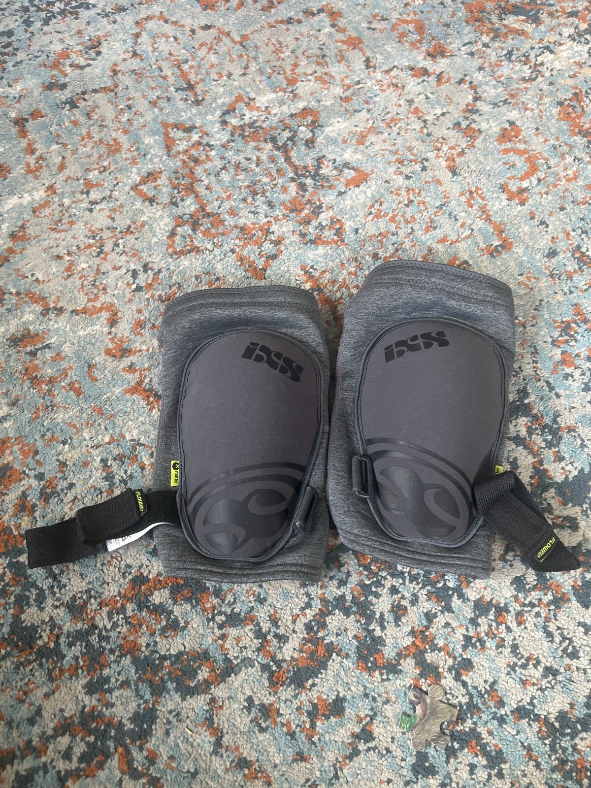 IXS Flow Evo Kniebescherming - Maat L, Ophalen of Verzenden, Gebruikt, L, Heer of Dame