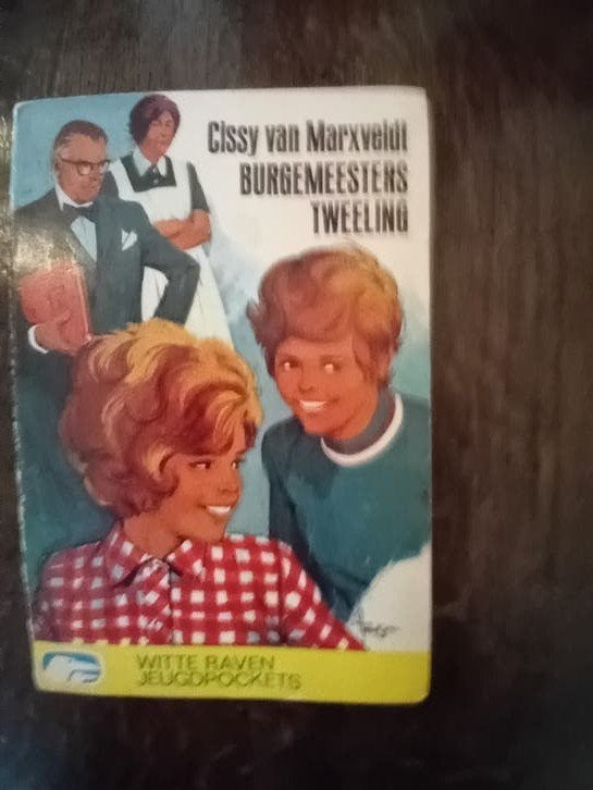 Cissy van Marxveldt - Burgemeesters Tweeling (Witte Raven), Ophalen of Verzenden, Gelezen, Cissy van Marxveldt, Fictie