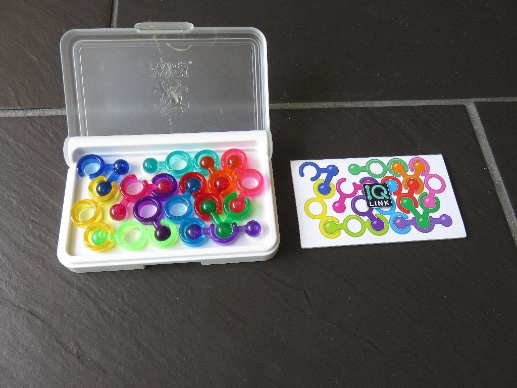Smartgames IQ link, vanaf 8 jaar. Mooi en compleet spel, Ophalen of Verzenden, 500 t/m 1500 stukjes, Zo goed als nieuw, Rubik's of 3D-puzzel
