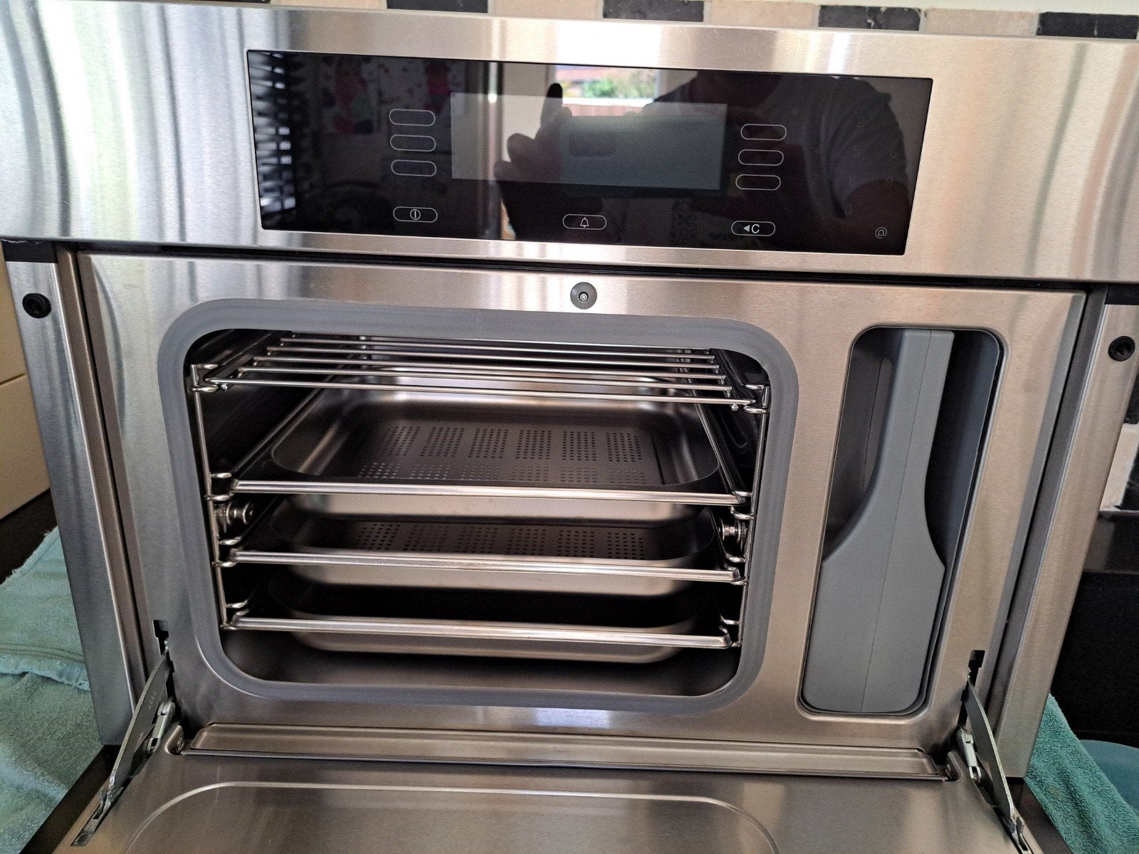 Miele Stoomoven DG 4080 - Zo goed als nieuw, Ophalen, 45 tot 50 cm, Inbouw, Miele