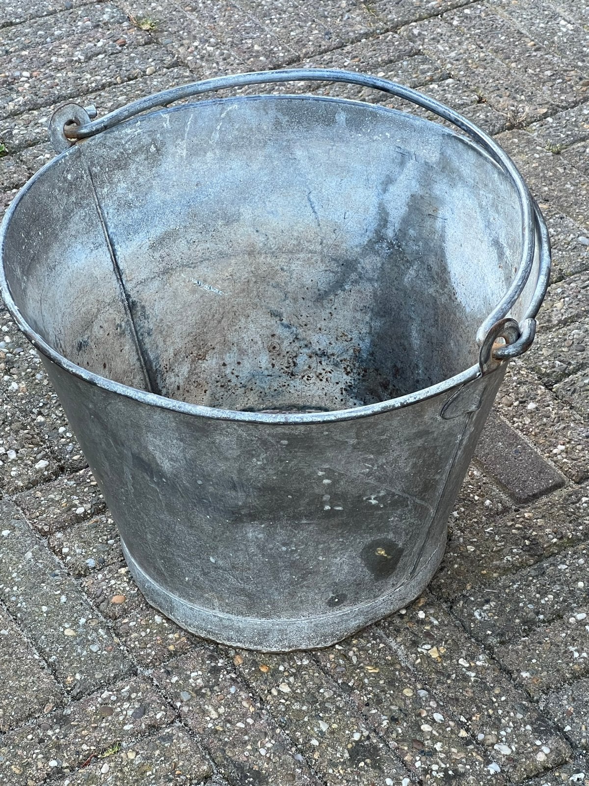 Oude Zinken Emmer - Decoratief of voor Tuin, Ophalen, Gebruikt, Zink, Met handgreep