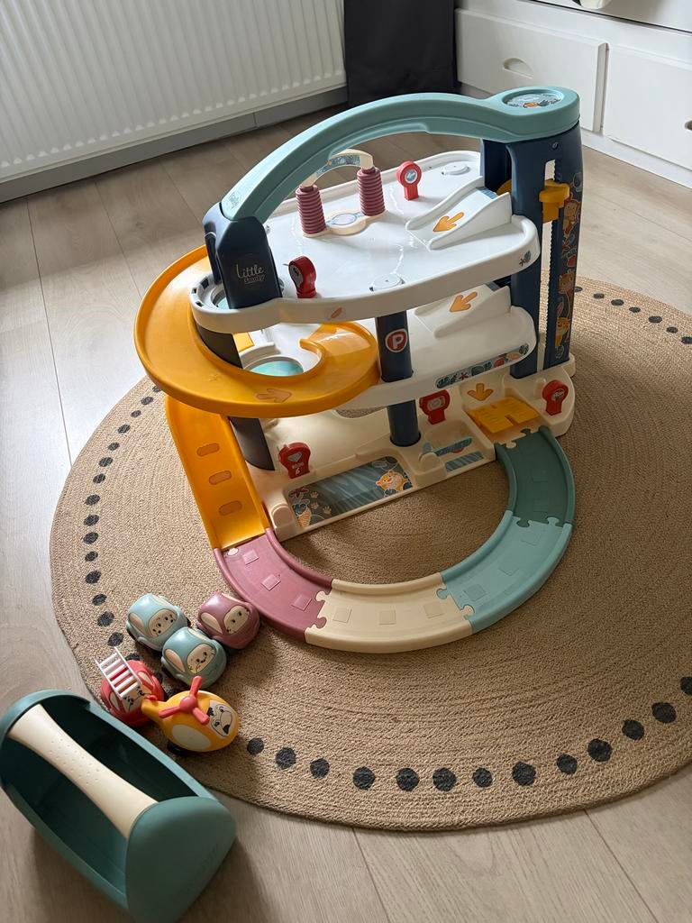 Smoby Little Smoby Garage - Eerste Speelgoedgarage, Ophalen, Zo goed als nieuw