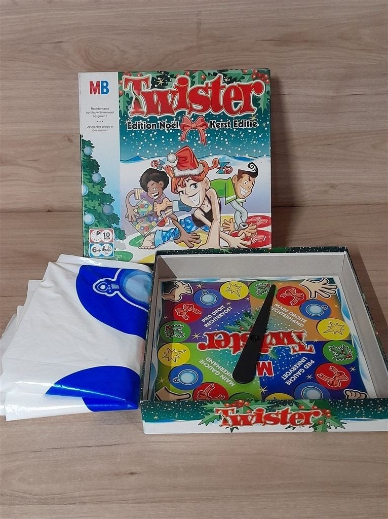 Twister Kerst editie - s5311, Verzenden, Zo goed als nieuw