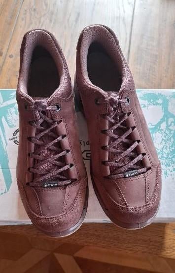 Lowa Ascona GTX leren wandelschoenen - Pruim-paars maat 39,5, Ophalen of Verzenden, Zo goed als nieuw, Schoenen