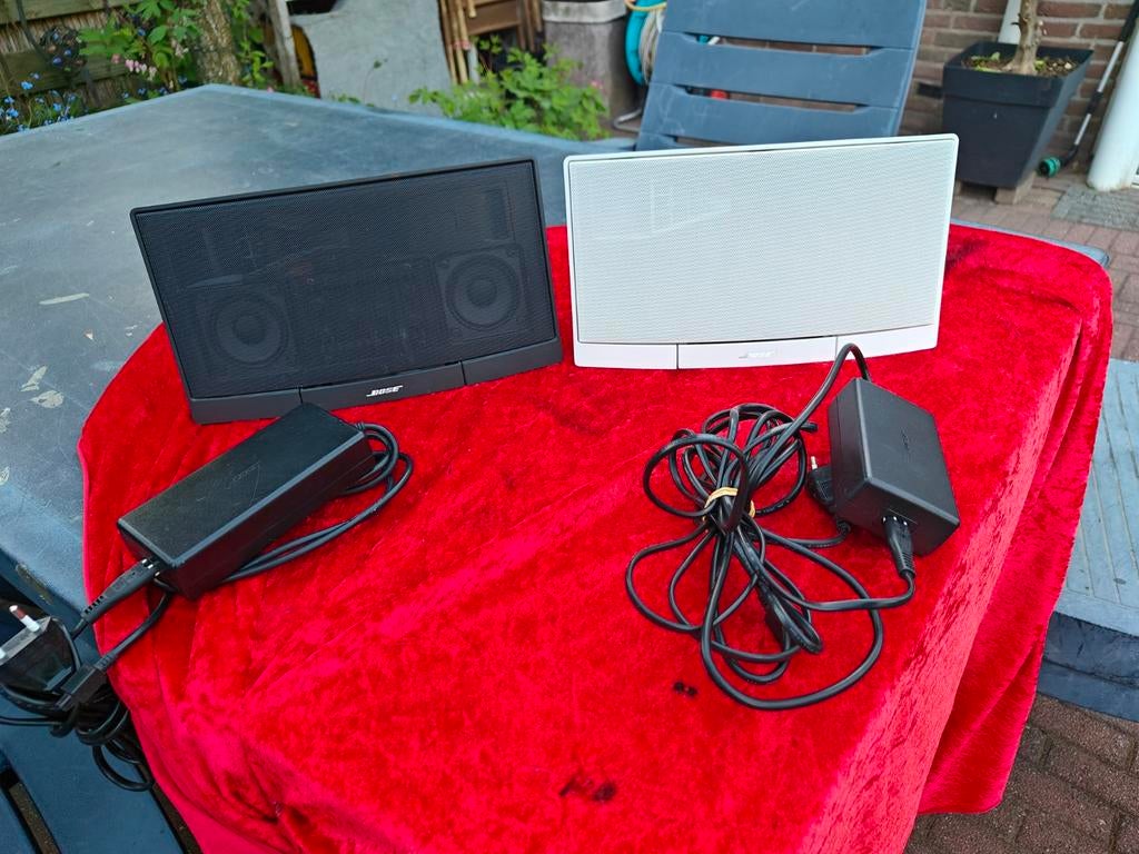 Bose Lifestyle Roommate 2x zwart of wit met kabels, Overige merken, 70 watt of meer, Ophalen of Verzenden, Zo goed als nieuw