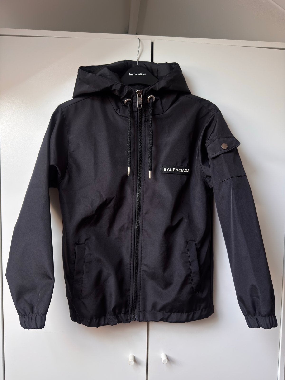 Balenciaga Zwarte Jas met Capuchon, Ophalen, Zo goed als nieuw, Maat 38/40 (M), Zwart