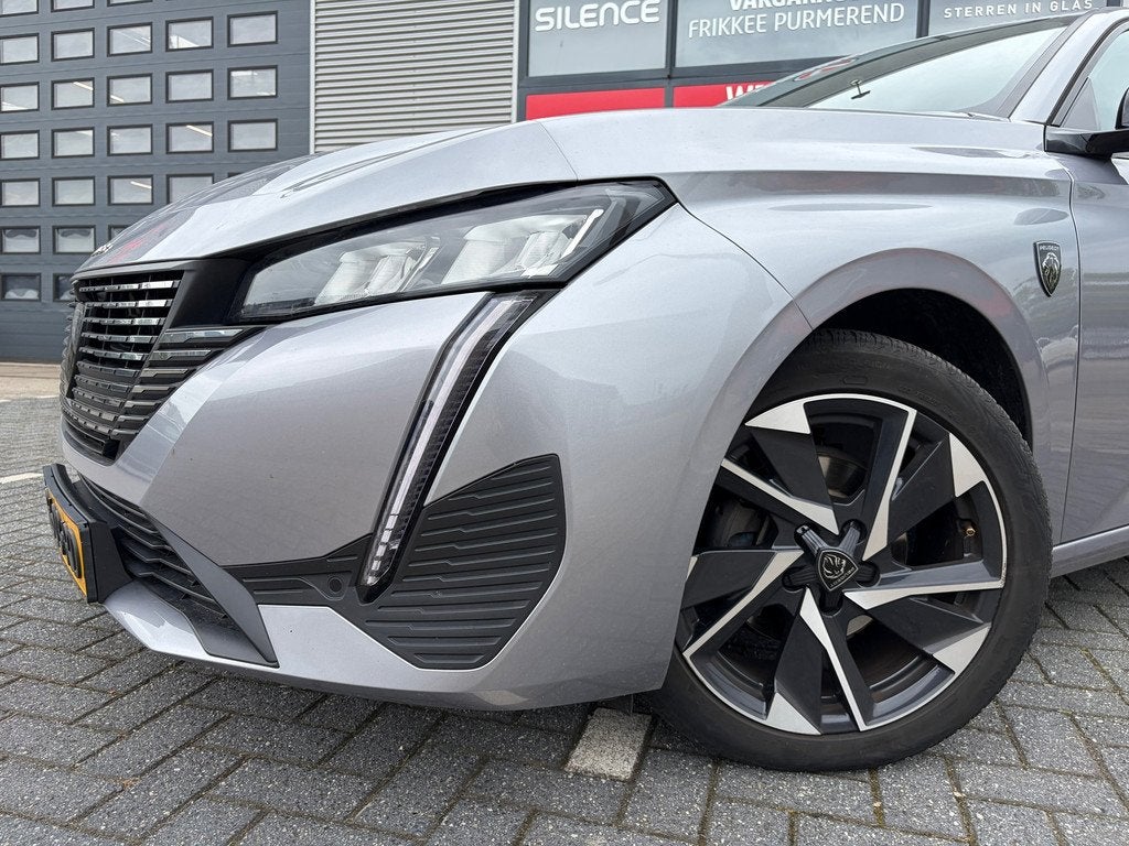 Peugeot 308 1.2 PureTech Allure Pack Business (bj 2022), Auto's, Gebruikt, 1199 cc, Leder en Stof, Origineel Nederlands