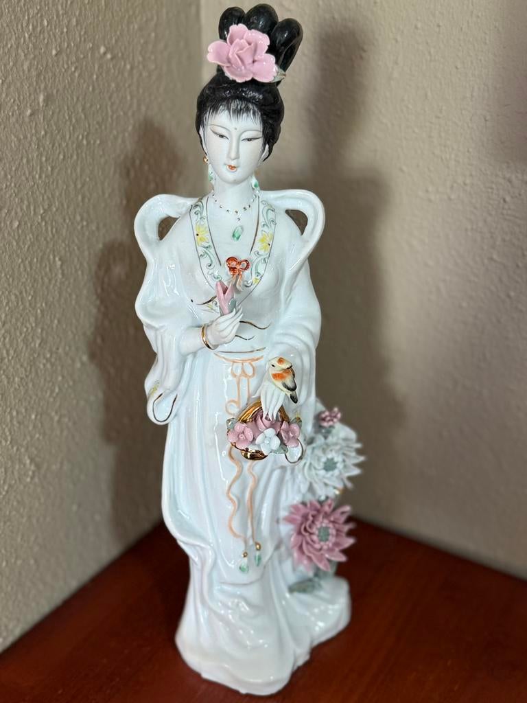 Porseleinen geisha beeld, Ophalen of Verzenden