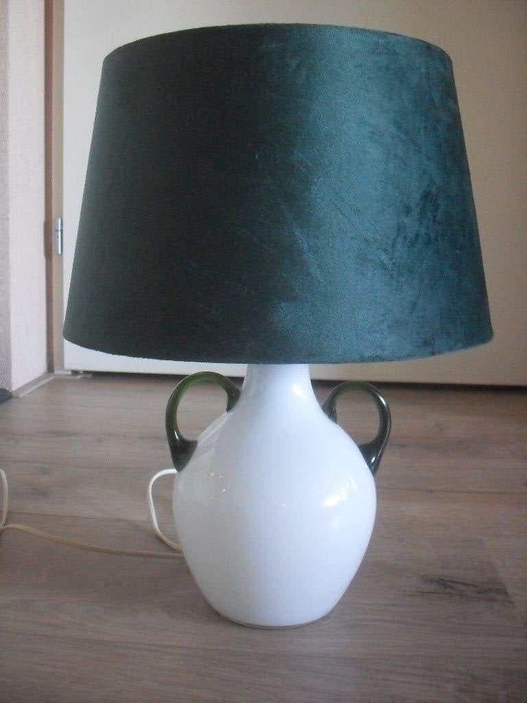 murano wit glazen tafellamp met groene oren, Huis en Inrichting, Lampen | Tafellampen, Vintage, Wit, Ophalen of Verzenden, Glas
