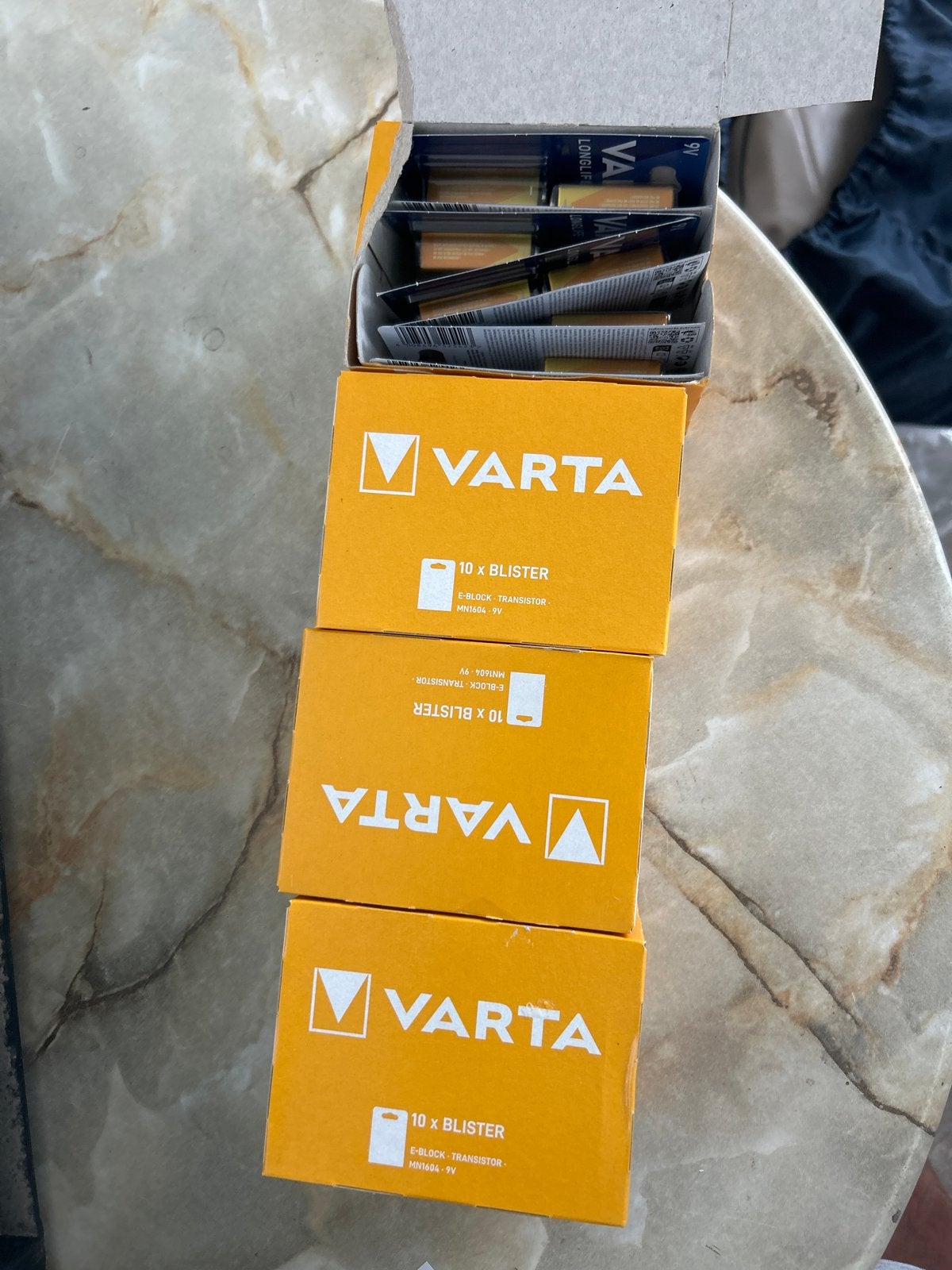 Varta Longlife 9V batterijen, Ophalen of Verzenden, Nieuw