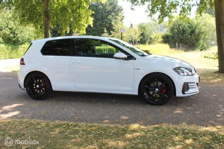 Foto 22 van Golf 2.0 TSI GTI | 320 pk! | Zeer netjes incl. Onderhoud!