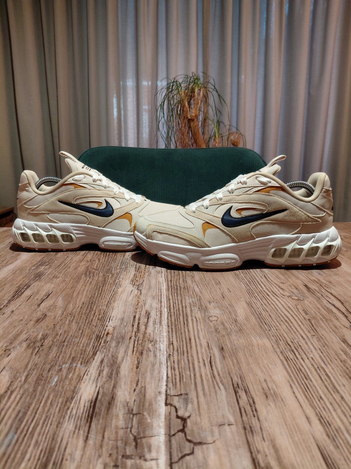 Nike Zoom Air Fire 'Light Orewood Brown' Size 42, Beige, Nike, Ophalen of Verzenden, Sneakers of Gympen