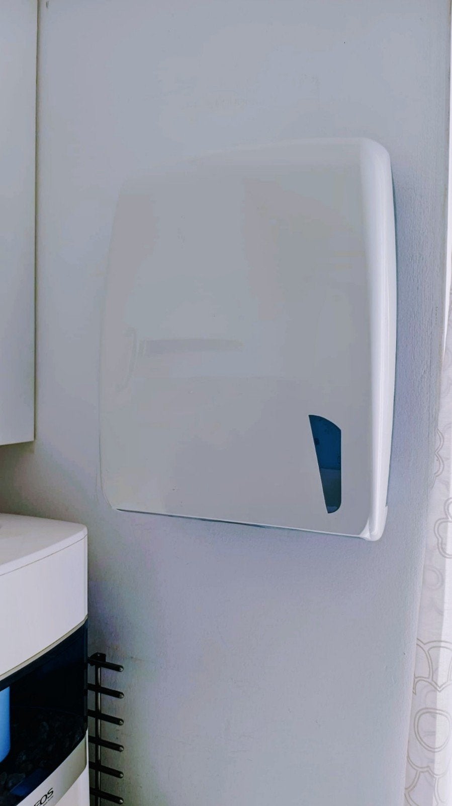 Handdoek dispenser, als nieuw., Ophalen, Zo goed als nieuw