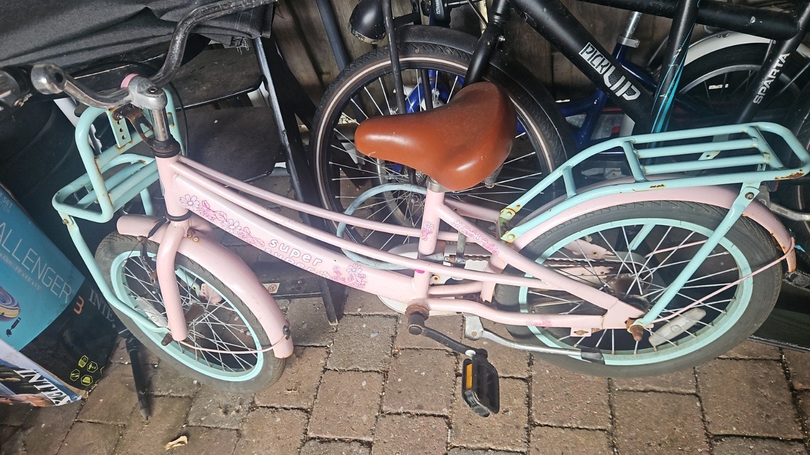 Roze kinderfiets - opknapper, Ophalen of Verzenden, Gebruikt, 16 tot 20 inch