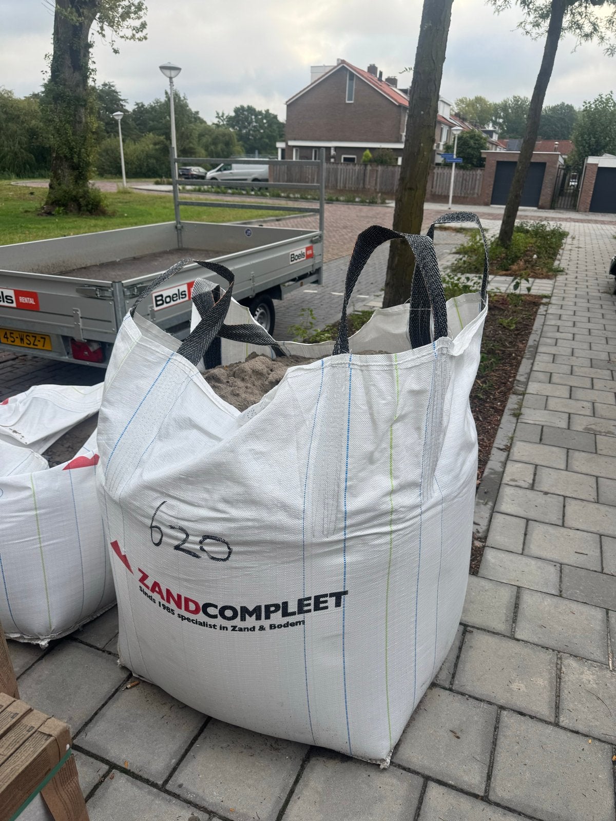 Grote big bag ophoogzand gratis af te halen, Ophalen, Gebruikt, Ophoogzand