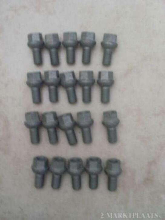 Wielbouten Mercedes-Benz Stalen velgen  A 0009904507, -, Nieuw, Ophalen of Verzenden, -