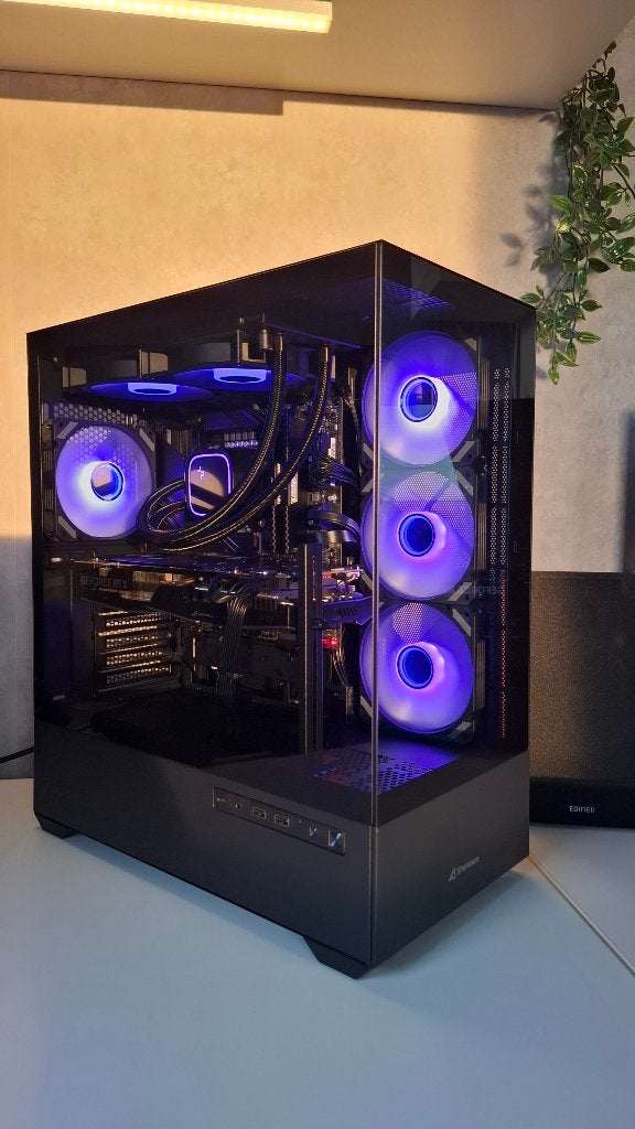 Krachtige Watergekoelde Game Pc met i7 en RTX, Ophalen, 256 GB, Zo goed als nieuw, Gaming