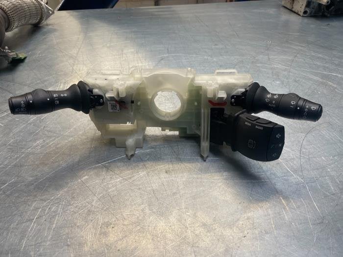 Combischakelaar Stuurkolom van een Renault Megane, Gebruikt, -, Renault, -