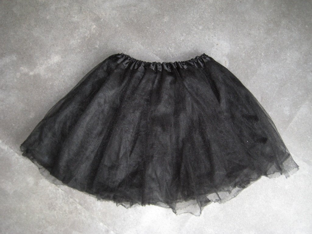 Tule rokje 3 lagen zwart lengte 40 cm taille 60-100 cm, Carnaval, Ophalen of Verzenden, Zo goed als nieuw, Kleding