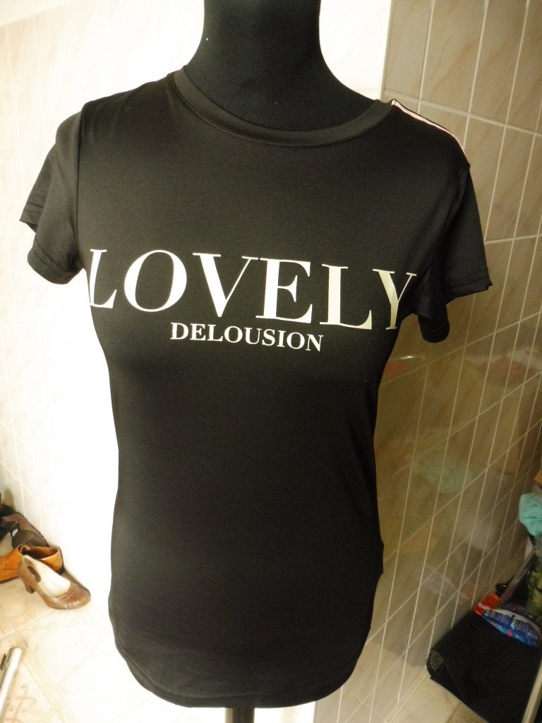 2 SHIRTS VAN DELOUSION EN FRANKIE  & LIBERTY  XS, Overige kleuren, Verzenden, Nieuw, Korte mouw