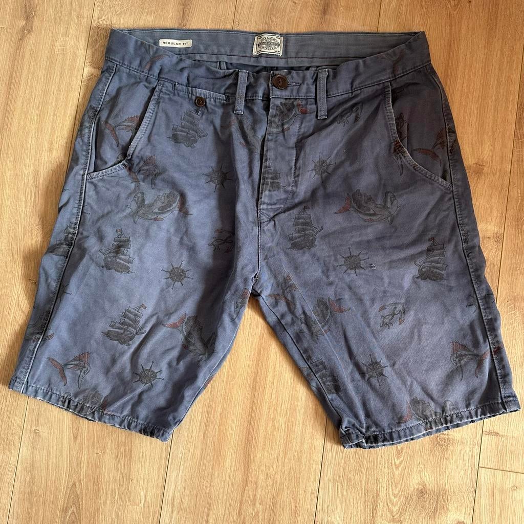 Jack & Jones korte broek met print maat m, Ophalen of Verzenden, Gedragen, Overige maten, Blauw