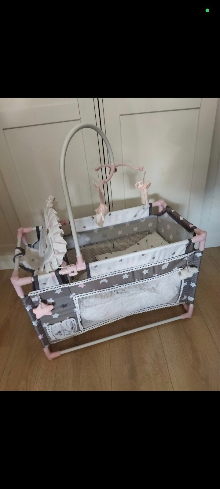 Spaanse poppenwagen en bedje van merk cueves, Ophalen, Zo goed als nieuw, Overige typen