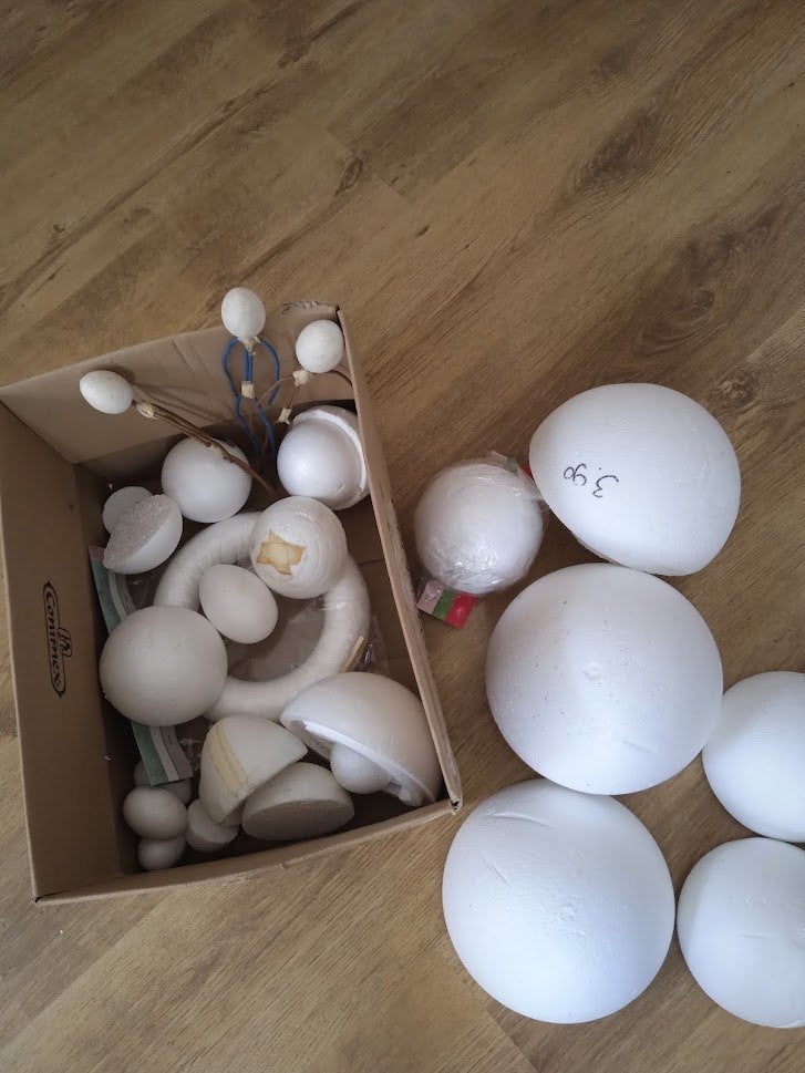 grote doos met tempex ballen voor knutselen, Overige thema's, Nieuw, Ophalen of Verzenden, Overige materialen