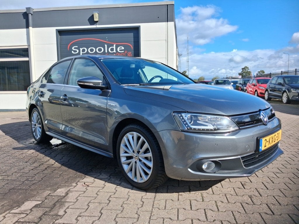 VW Jetta 1.4 Hybride VW dealer onderhouden/Leer/Stoelverwarm, Automaat, Gebruikt, Euro 6, 4 cilinders