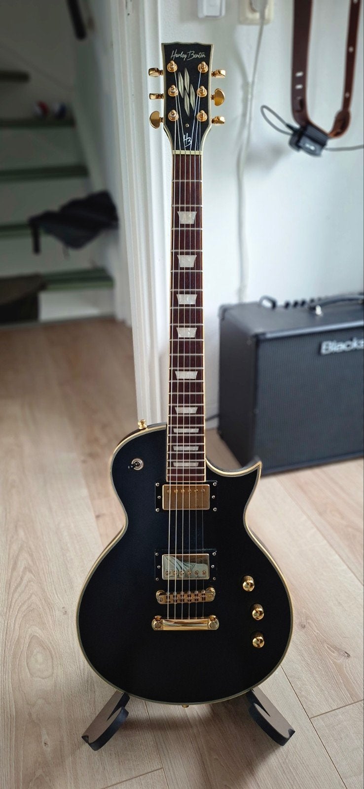 Foto 2 van Harley Benton SC-Custom Line elektrische gitaar