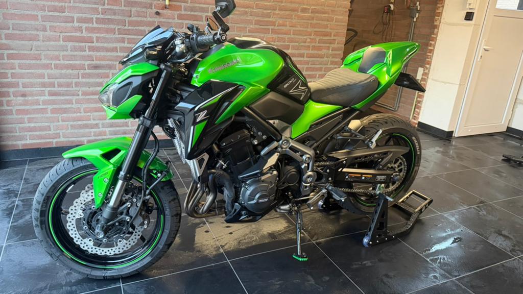 Kawasaki Z900 2017 TOP STAAT, Motoren, Occasion, 4 cilinders, Motorrijbewijs A, 948 cc