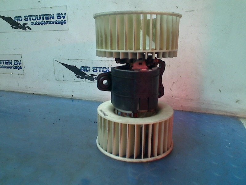 Kachel Ventilatormotor Range Rover III (LM) 2007, Campus Kronberg 7, Kronberg im Taunus 61476, , Duitsland, Jaguar Land Rover Deutschland GmbH