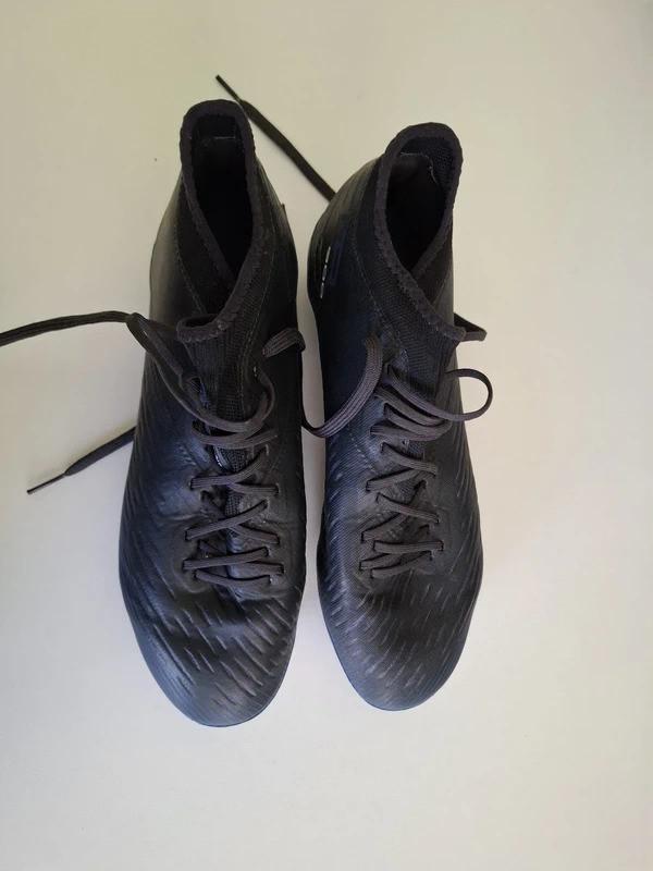 Voetbalschoenen Maat 41, Sport en Fitness, Voetbal, Ophalen, Gebruikt, Maat XS of kleiner, Schoenen